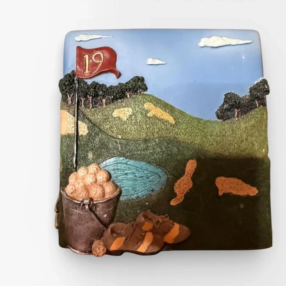 Collectible Golf-Themed Resin Tissue Box Cover DD Golf Course Decor
